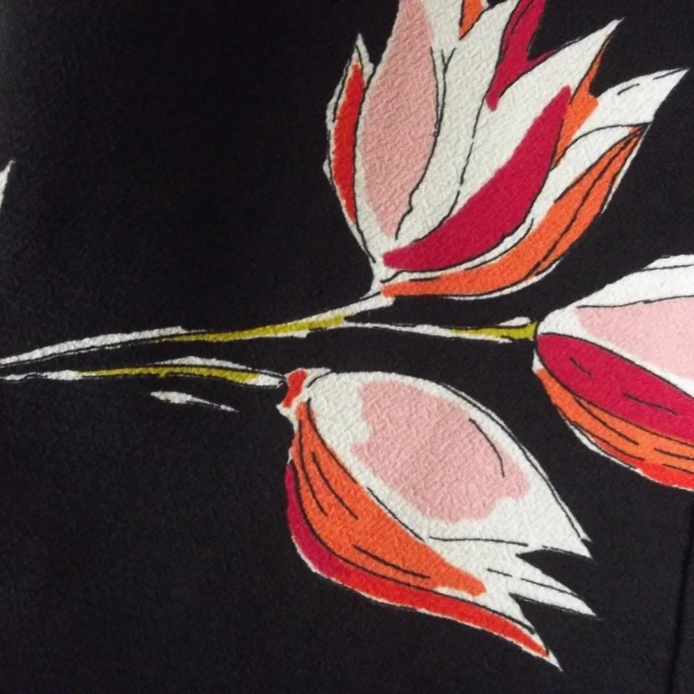 Sold ZARA Tulip Pants Size XS Small - Picture 9 of 9